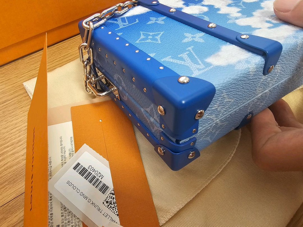 루이비통 버질아블로 클라우드 하드트렁크 클러치백 볼가 은장스티머 (새상품)--4