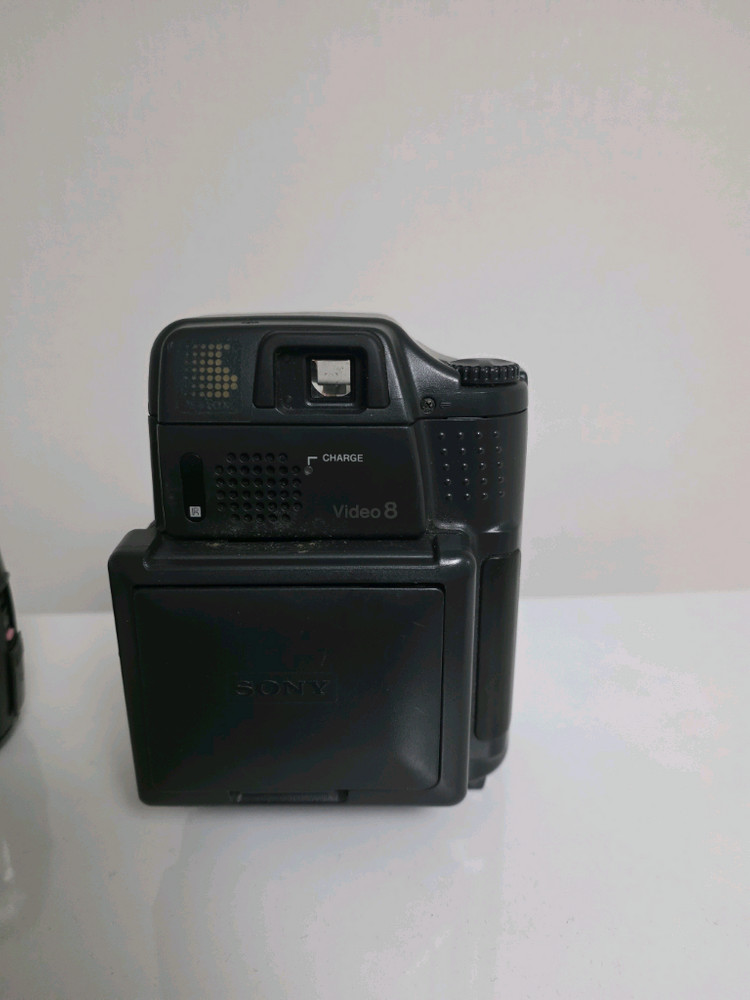 레트로 SONY 소니 핸디캠 8mm CCD-SC5 캠코더 판매 이미지