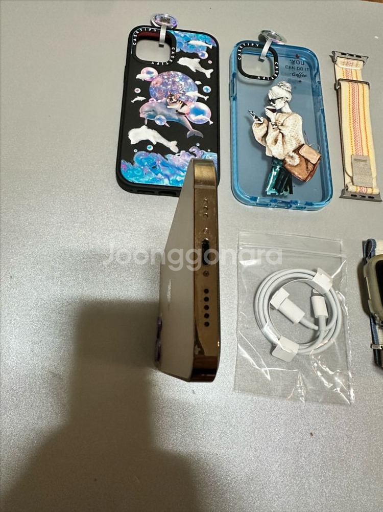 아이폰12프로256기가,애플워치5셀룰러44미리,케이스티파이아이폰12프로배터리ㅡ79프로용량 ㅡ256색상 ㅡ골드모든기능--7