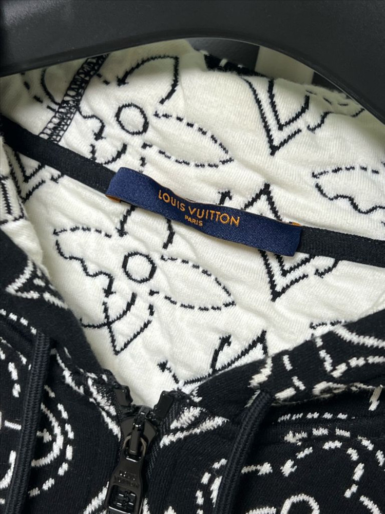 [정품] 백화점판 / L 루이비통 플라워 모노그램 후드집업--3