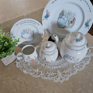 (새상품)영국 웨지우드 피터래빗 티팟 세트 판매해요