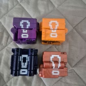 파워레인저 애니멀포스 무장큐브 4종(두더지, 기린, 박쥐, 곰) 이미지