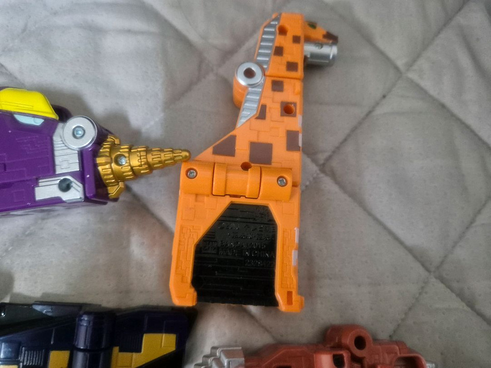 파워레인저 애니멀포스 무장큐브 4종(두더지, 기린, 박쥐, 곰) 이미지