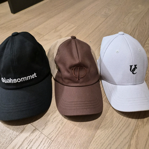 더오픈프로덕트,우아솜메,언더컨트롤 캡모자 3개 일괄판매