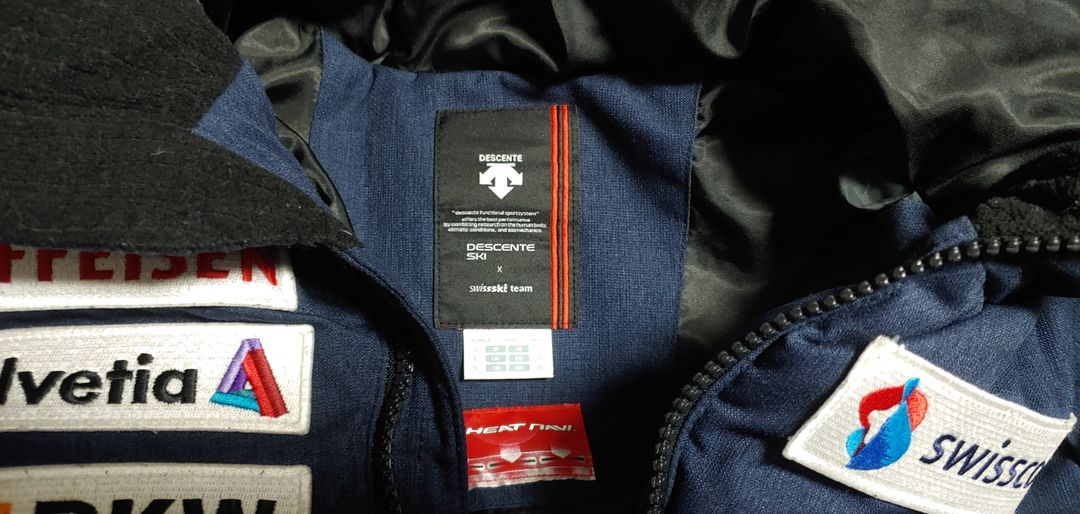 데상트 아우디 스위스스키팀 패딩 85--2