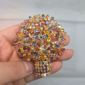 은 팬시 사파이어 나무 브롯지