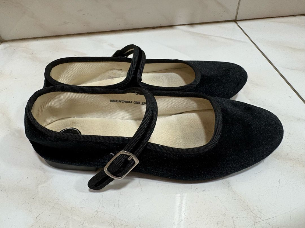 꺌랑 스웨이드 메리제인 225 이미지