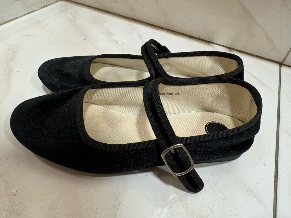 꺌랑 스웨이드 메리제인 225 이미지