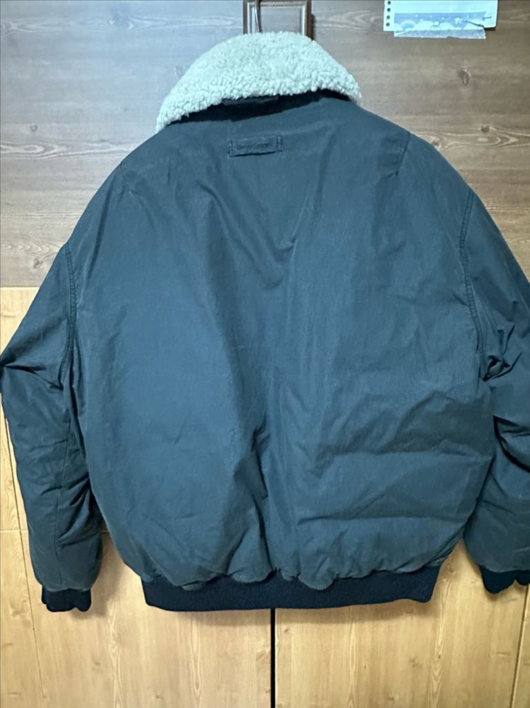 헨리코튼 25fw 스핏파이어 다운 블루종 AHUCW25821BKX 105사이즈 팝니다!(100사이즈와 교환 가능)--1