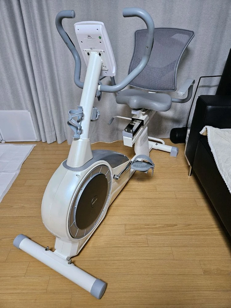 멜킨 스마트 그랜드 좌식바이크 팝니다 - 안심되는 중고거래