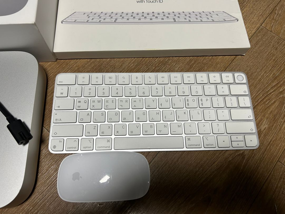맥 미니(Mac mini) M1,2020,램 16g,ssd 512g 애플 매직 키보드 터치 애플 매직 마우스2--1