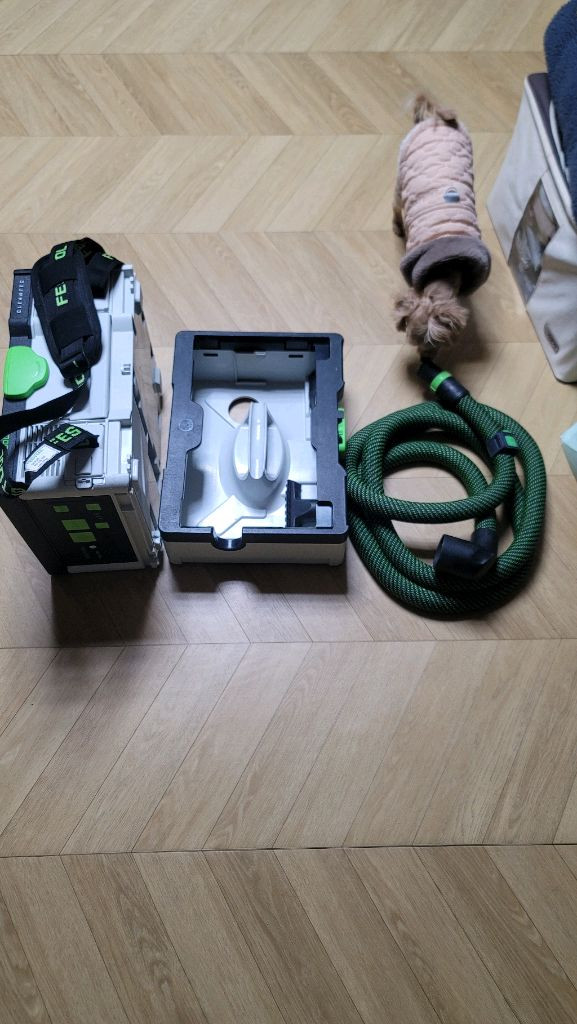 페스툴 충전집진기+ 배터리세트+먼지봉투 마지막끌올 이미지