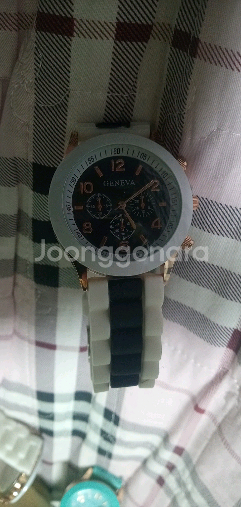 제네바 여성 패션 실리콘 시계 미사용품--3