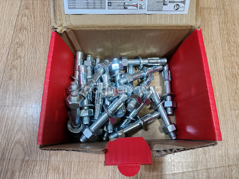 미사용 힐티 HSA M12/85 웨지 앙카 2박스 판매합니다--1