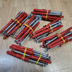 미사용 힐티 HRD-U 14/40 플라스틱 프레임 앙카 판매합니다