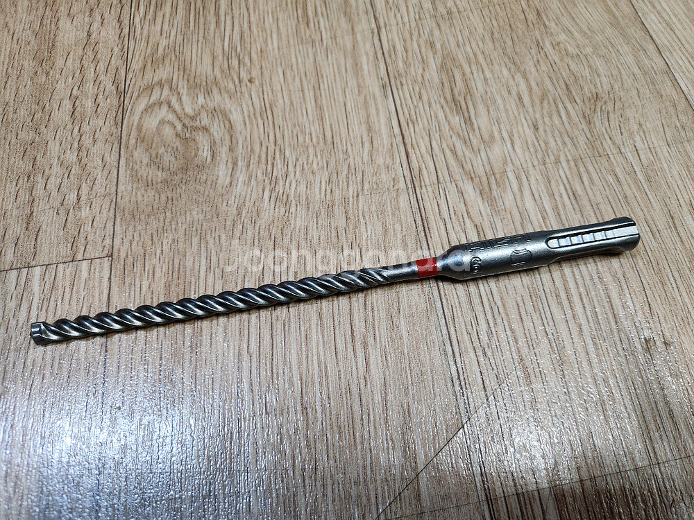 미사용 힐티 TE-CX 6/17 MP32 함마드릴 기리 판매합니다--3