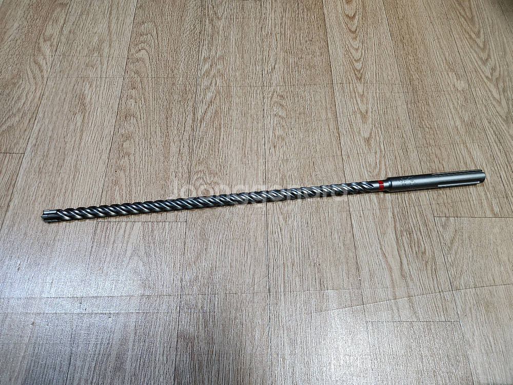 미사용 힐티 TE-YX 14/52 함마드릴 기리 판매합니다--3