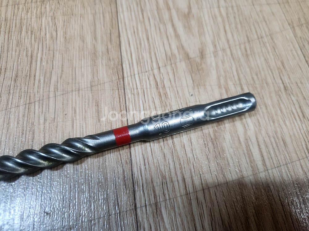 미사용 힐티 TE-CX 10/37 함마드릴 기리 5개판매합니다--3