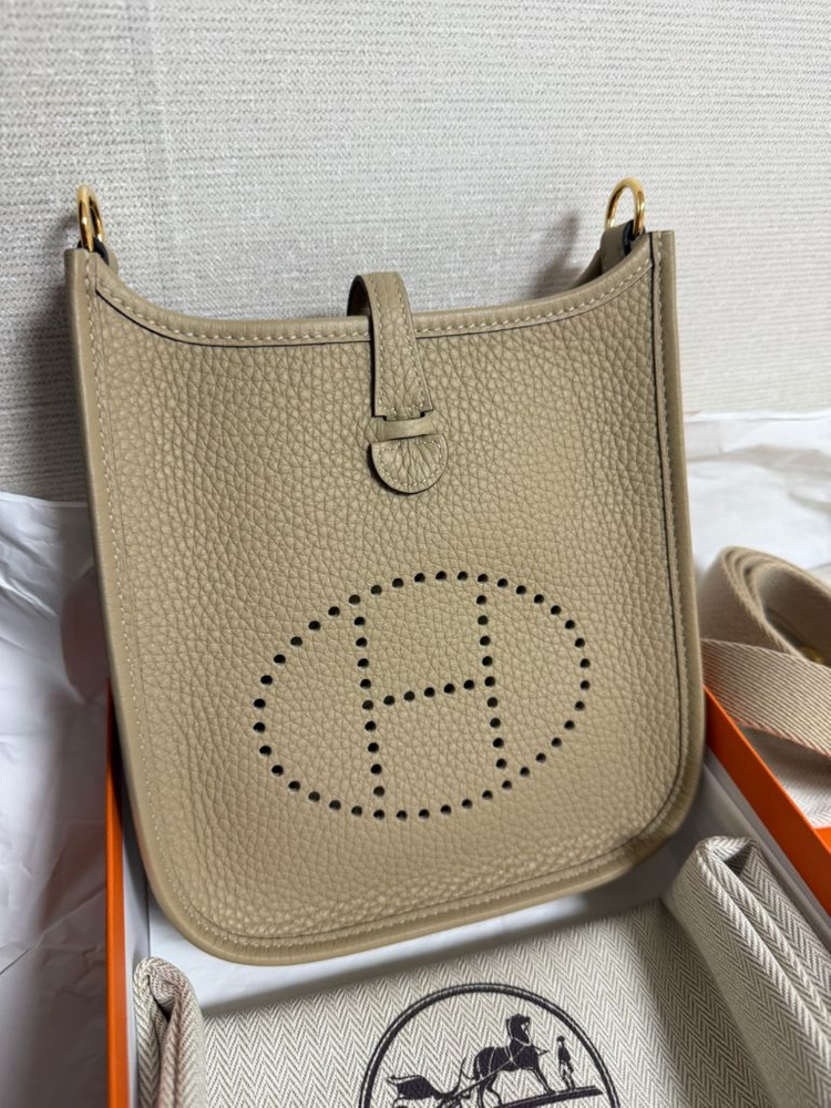 에르메스 에블린 미니 K각인 트렌치 금장 새상품 이미지