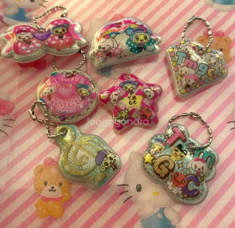 2012년 발매 반다이 다마고치 미츠 다마고치 피스 한정 고전 에폭시 키링 이미지