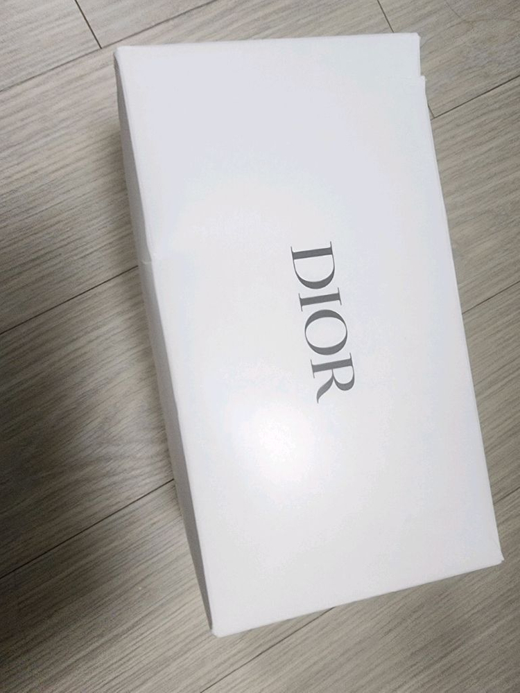 디올 뷰티 화이트 파우치 새것 이미지