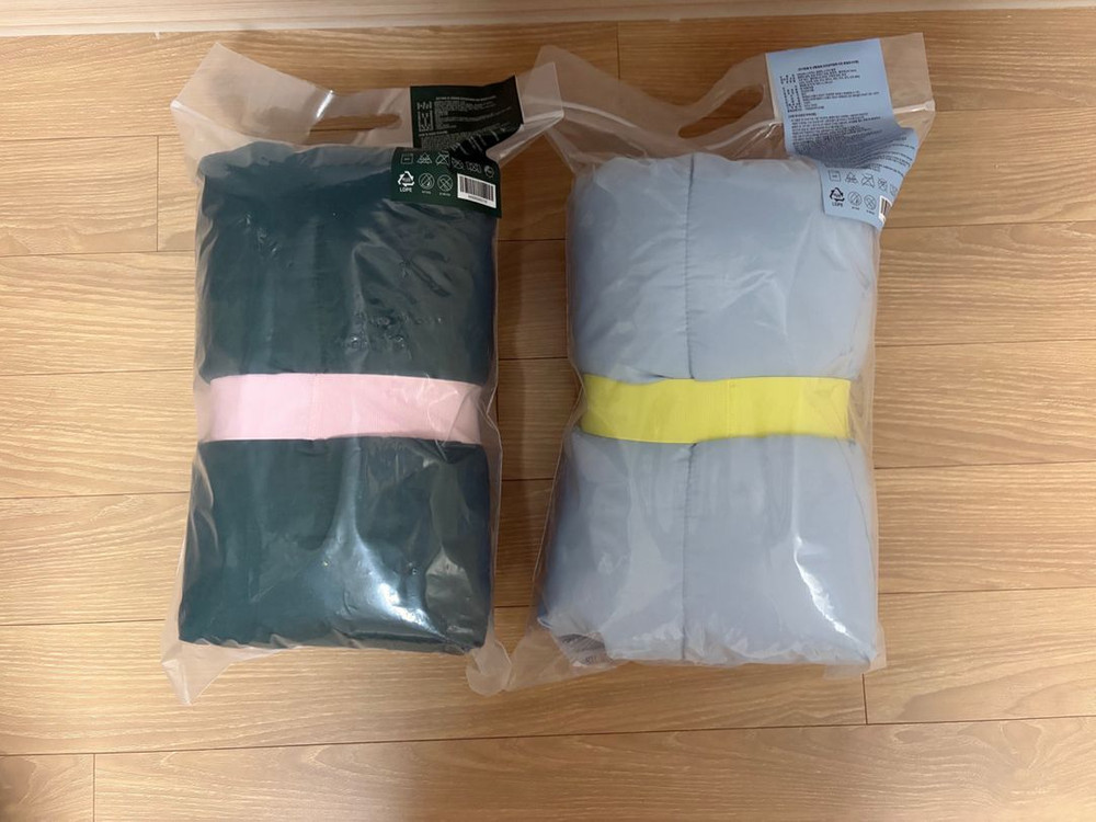 MSGM x 스타벅스 블랭킷,양말 (그린.블루) 4종 세트 일괄로 판매 해요~--4