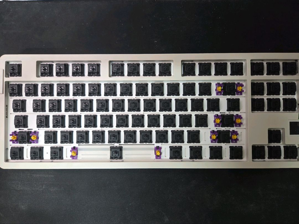 다얼유 a87 pro 8k 레트로베이지 베어본 체리 흑축 스위치--1