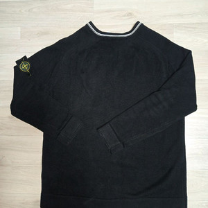 스톤 아일랜드 니트 스웨터