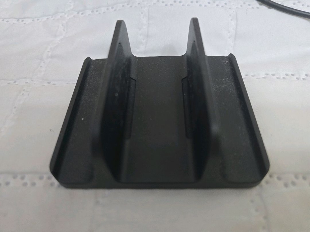 (고장) UM2 240W 4포트 GaN 충전기--3