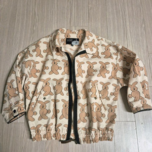 리미떼두두 바람막이 L사이즈