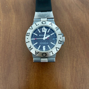 불가리 디아고노 티타늄