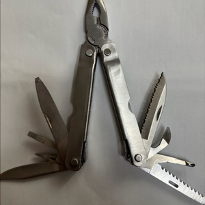 Fox Outdoor 스테인리스 멀티툴 18기능