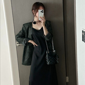 바이씨니 크랙 레더자켓 :)