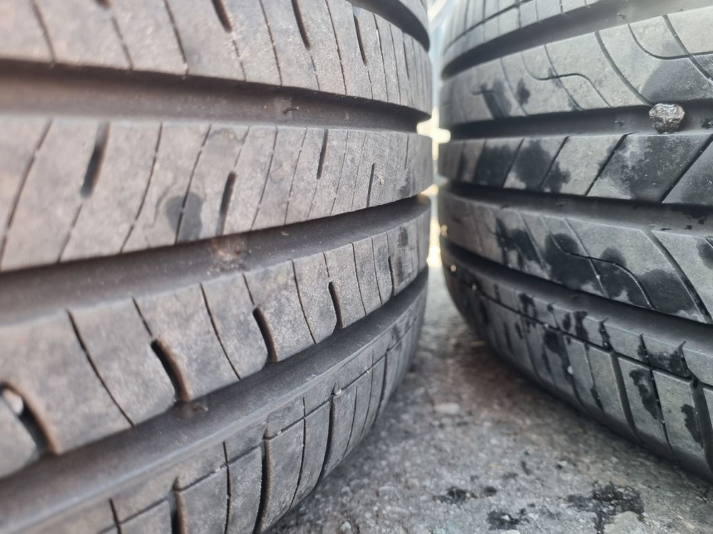 그랜저TG 16인치 2256016 중고 휠타이어 팝니다--6