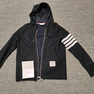 톰브라운 후드집업 사이즈 3