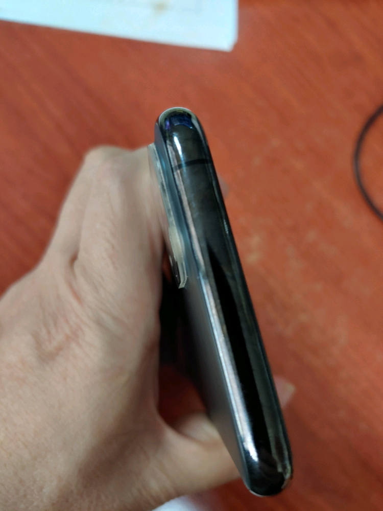 아이폰11프로 256기가 팝니다--3