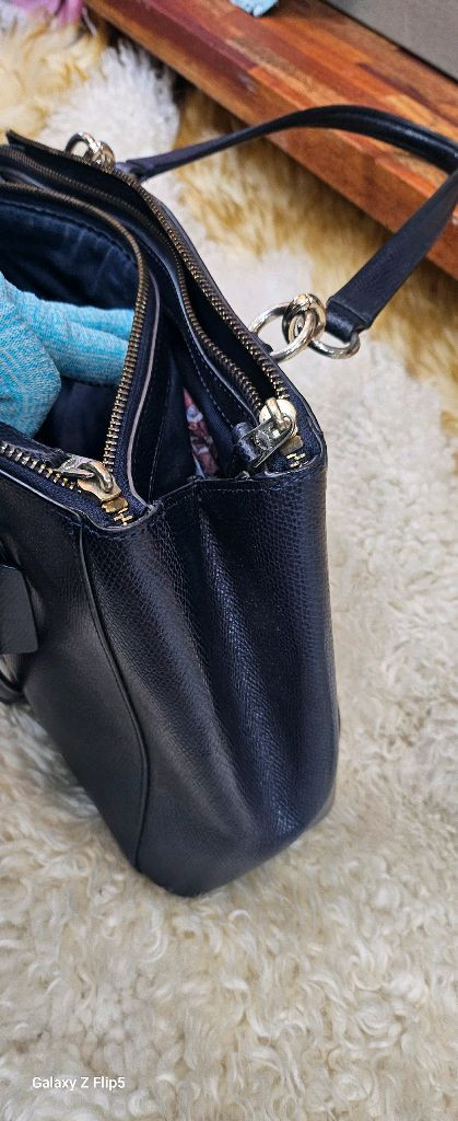 코치정품가죽 핸드백--1