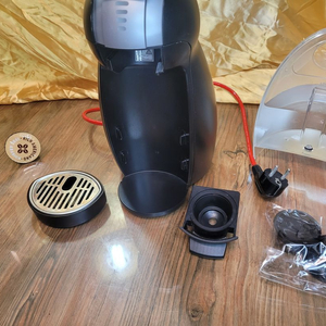 홈카페 네스카페 돌체구스토 지니오2 A 캡슐 에스프레소 리카페 홈카페 이미지