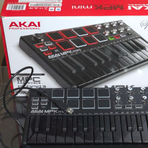 아카이 MPK 미니 프로페셔널 스페셜 에디션