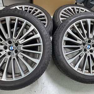 BMW X7 22인치 순정 휠타이어 세트 이미지