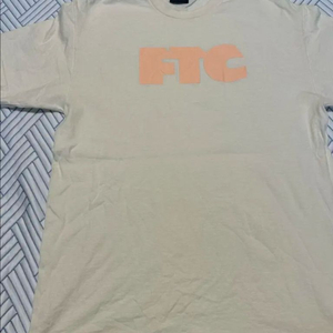 택제거 새상품 (L) FTC 반팔 티셔츠