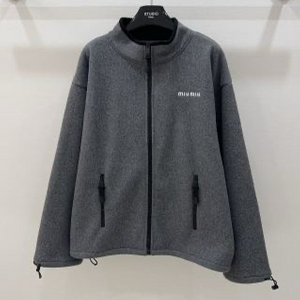 미우미우 후리스