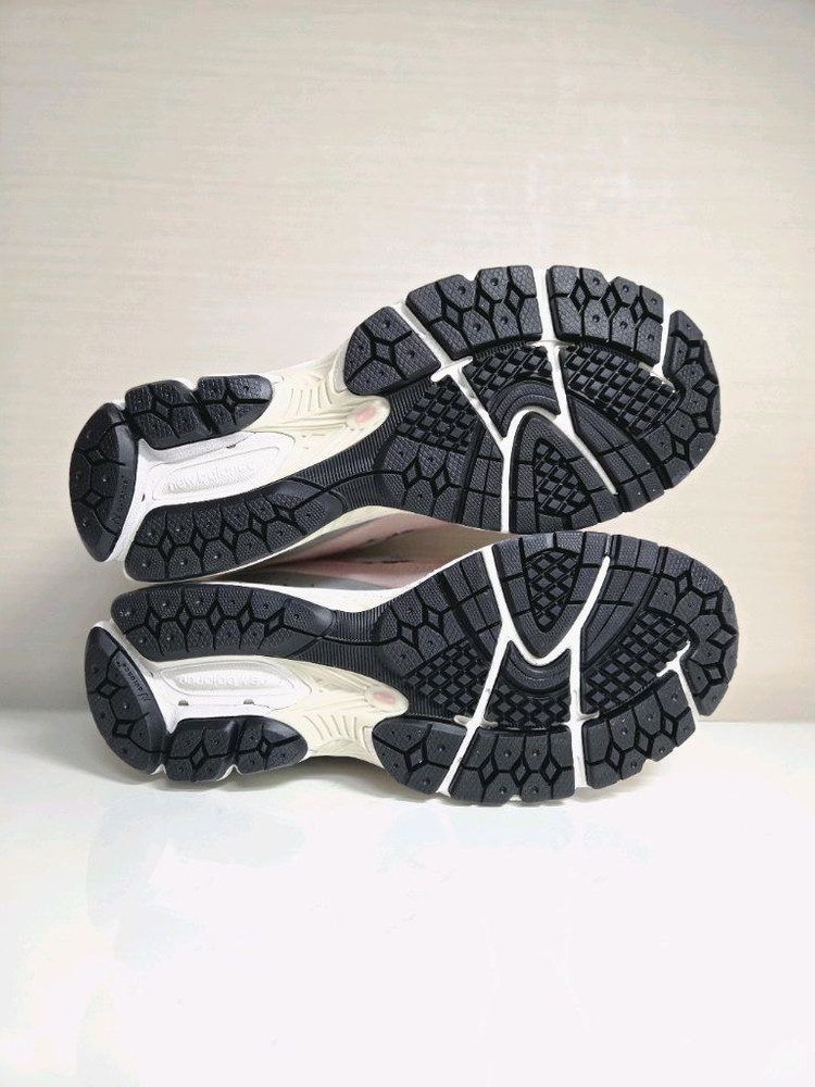 (새상품) 뉴발란스 2002 클래식 운동화 핑크--8