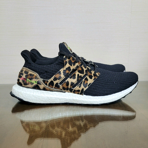 (새상품) 아디다스 울트라부스트 리오파르트