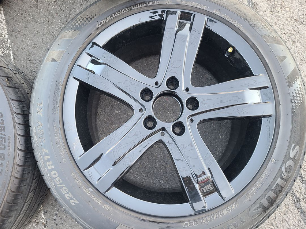 벤츠 C클래스 17인치 2255017 휠타이어 팝니다--4