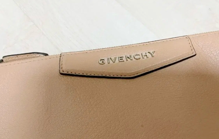 지방시 레더 클러치백 정품--1