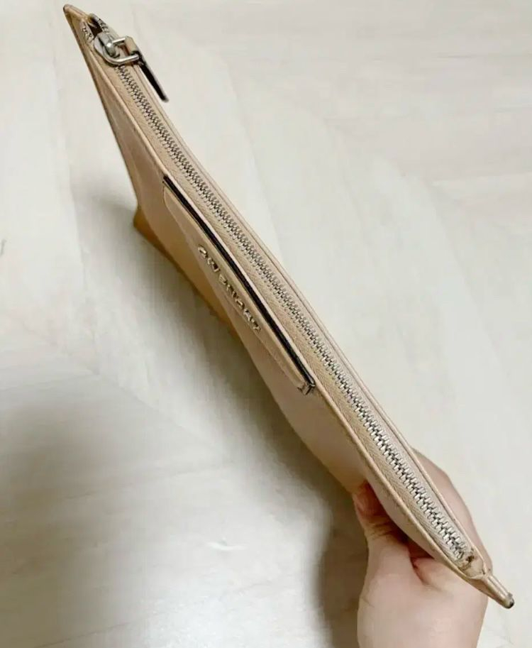 지방시 레더 클러치백 정품--2