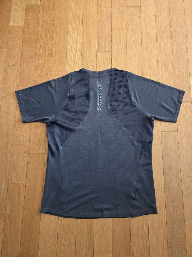 살로몬 센스 에어로 티 M사이즈--1