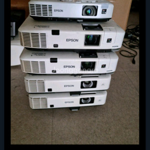 5만원 엡손빔프로젝터eb 1860