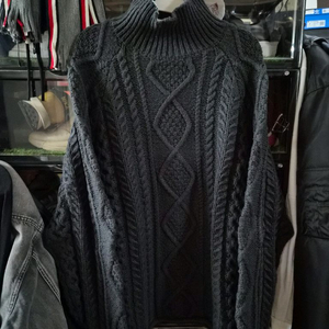 새상품급 피어오브갓 에센셜 니트 터틀넥 S 오버핏 피오갓 에센셜스